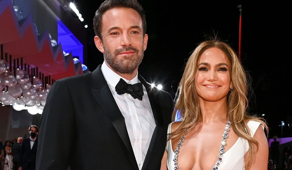 Revelan Que Ben Affleck Le Es Infiel A Jennifer Lopez Con Dos Mujeres Y