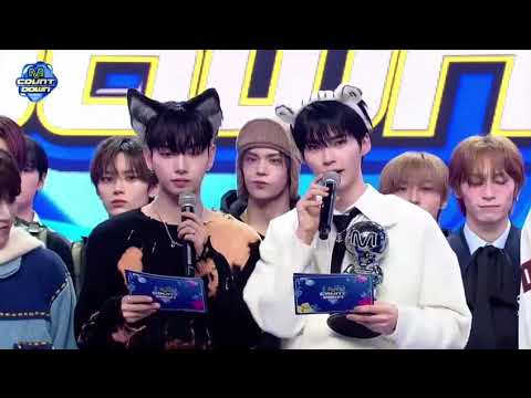 Stray kids ‘ Walkin on water’ 1st on mcountdown