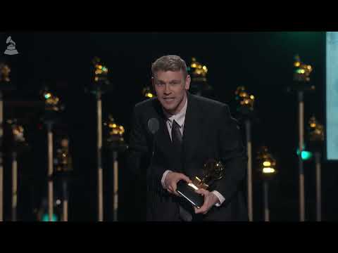 CHARLIE XCX Wins BEST DANCE POP RECORDING For "VON DUTCH" | 2025 GRAMMYs Acceptance Speech