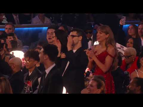 TAYLOR SWIFT & JACK ANTONOFF React To SABRINA CARPENTER'S WIN At The 2025 GRAMMYs