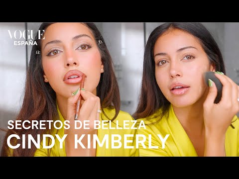 Cindy Kimberly: maquillaje de los 90 con labios ombré | VOGUE España