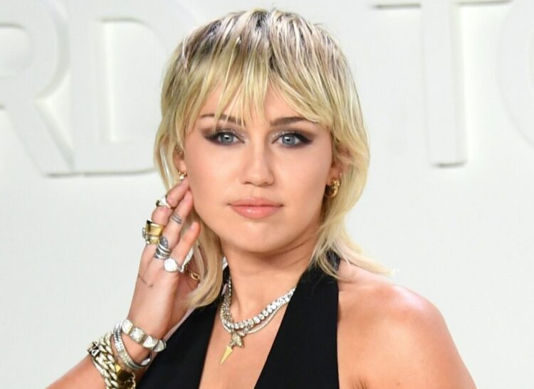 Miley Cyrus tested positive for COVID-19