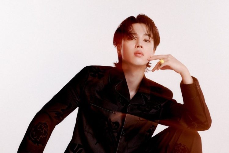 Jimin from BTS shows the house where he will live with his wife