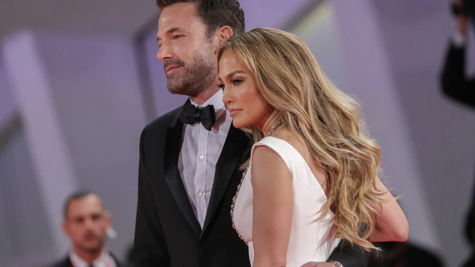 Jennifer Lopez and Ben Affleck's sexy video that shocked the internet