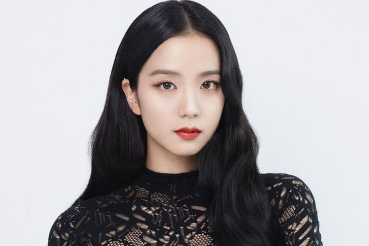Jisoo BLACKPINK debut kiểu tóc mới là công chúa của DIOR tại Paris Fashion  Show  BlogAnChoi