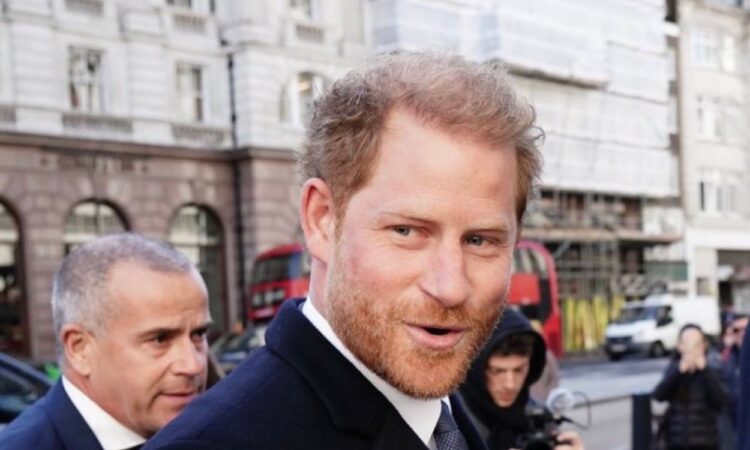 Buckingham Palace Denied Access To Prince Harry, According To Reports