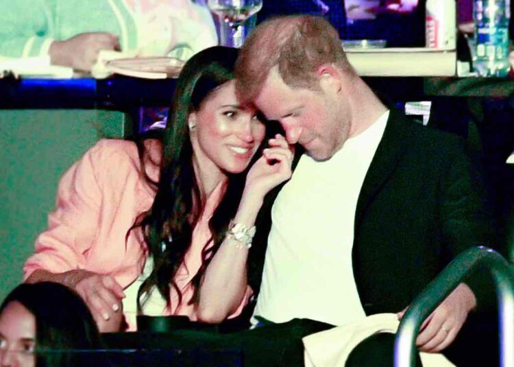 Meghan Markle Turns Down Prince Harry's Kiss In Front Of Stadium Kiss Cam