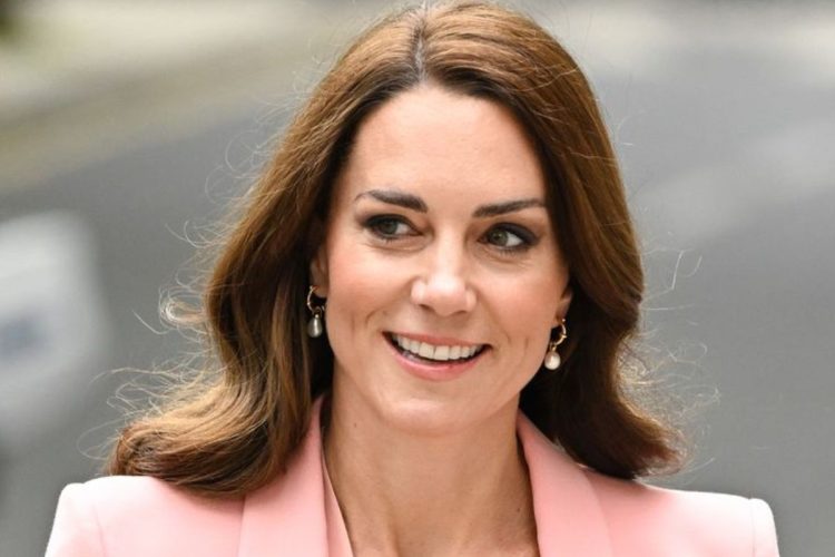 Kate Middleton surprises everyone with her amazing skills at playing rugby