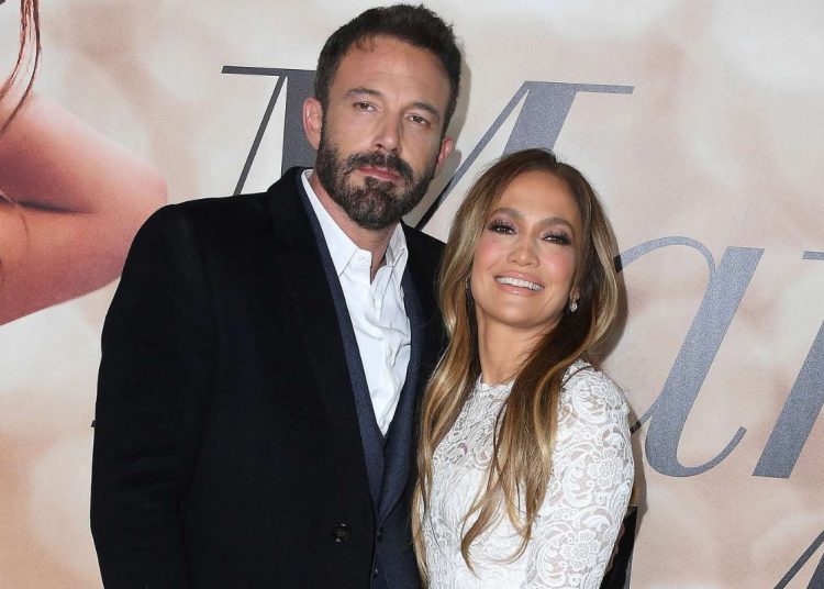 Jennifer Lopez And Ben Affleck Signed A Divorce Agreement