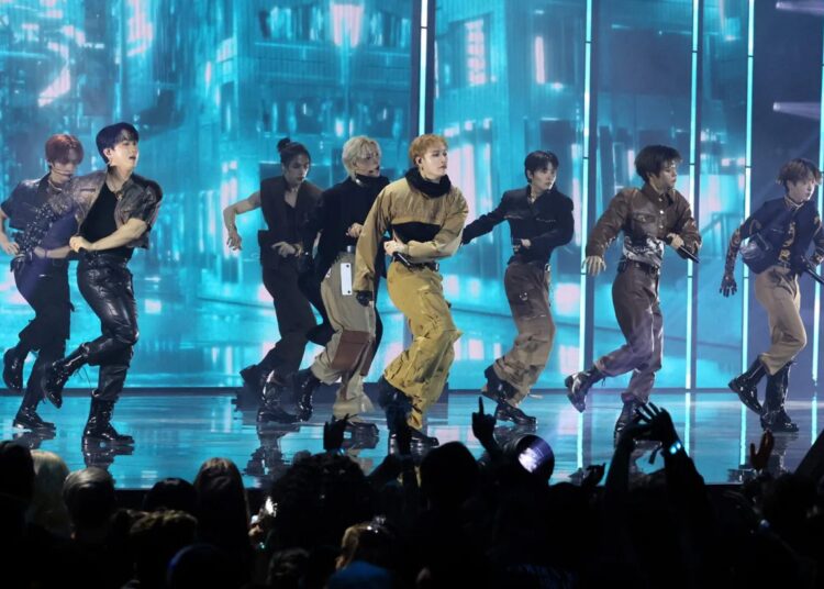 Watch Stray Kids smash the MTV VMAs 2023 stage and win an award along ...