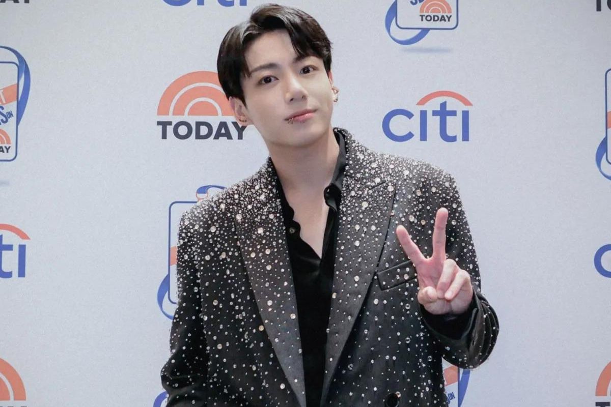 BTS' Jungkook makes history on the U.S. Billboard 200 with Golden