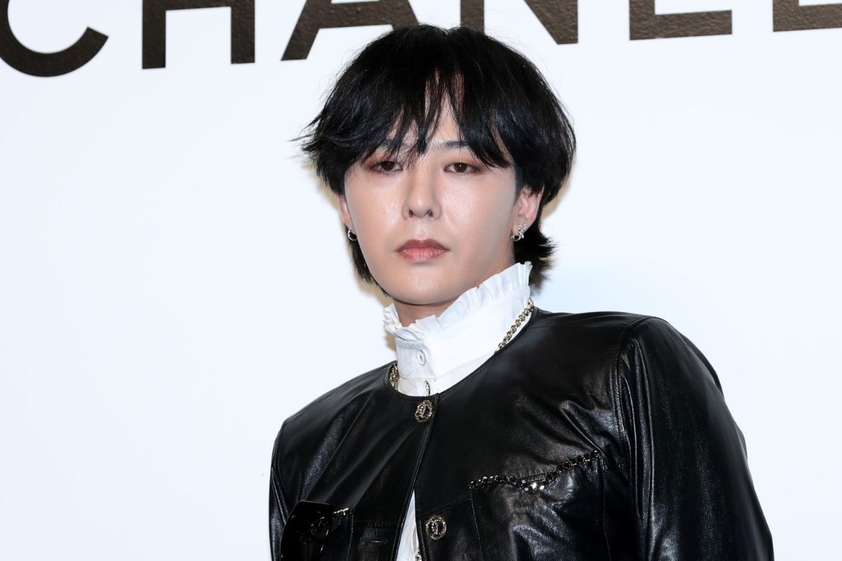 G-Dragon is still in the eye of the hurricane after an entertainment venue manager made claims of the idol’s suspected drug use.