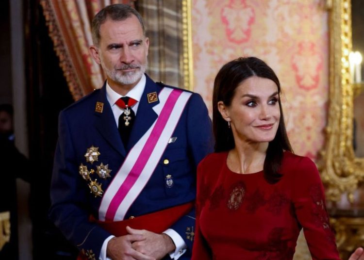 Queen Letizia and King Felipe VI signed a divorce agreement according ...