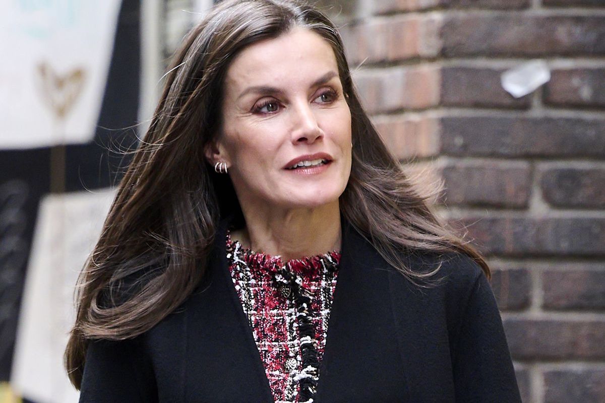 Queen Letizia wears a special jacket to support sex workers' victims