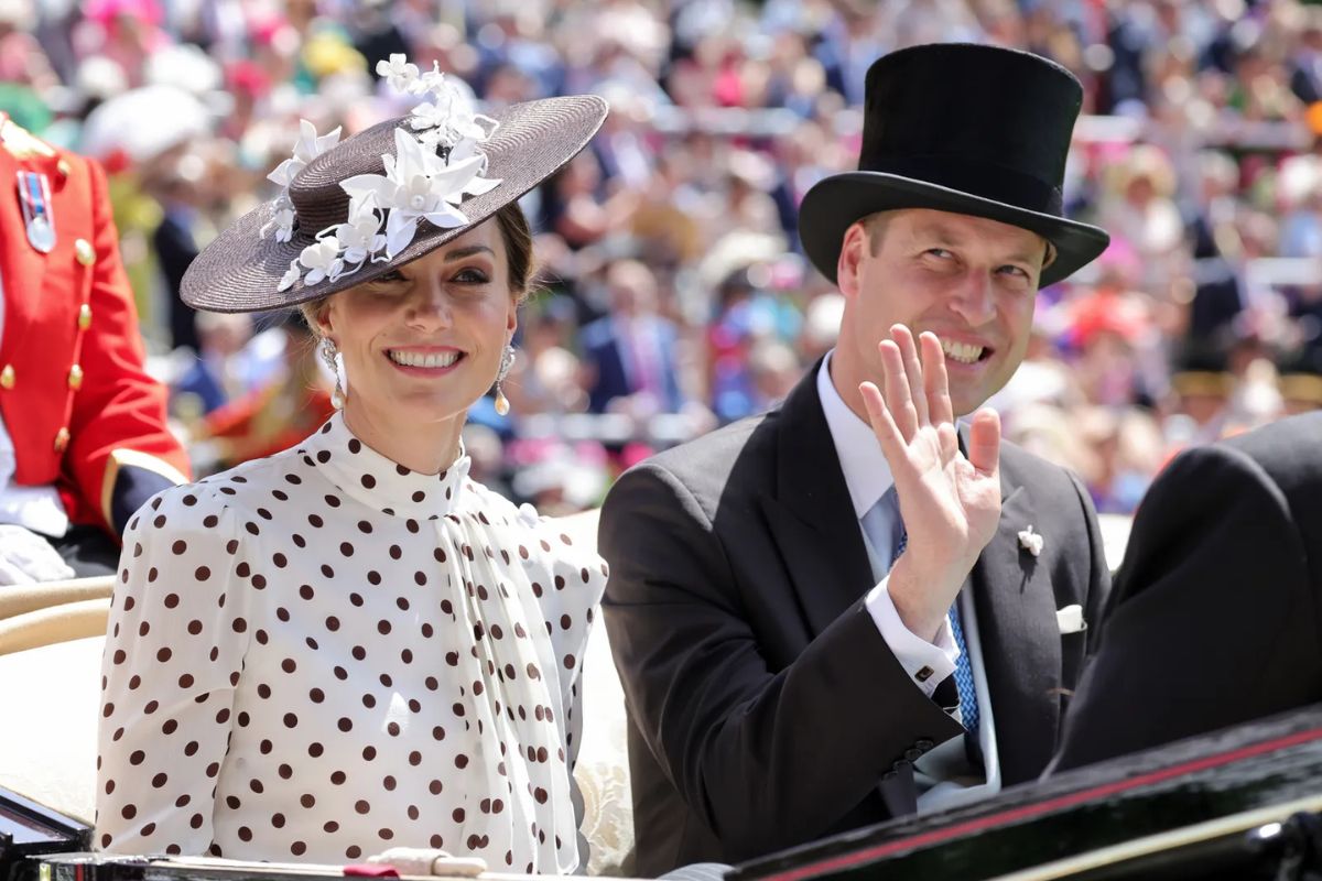 Kate Middleton and Prince William are seen together leaving Windsor for a private date