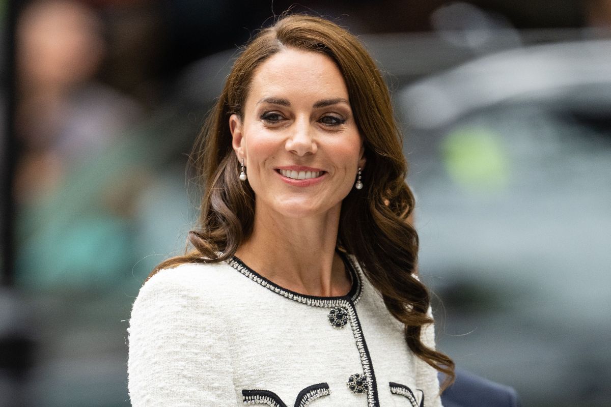 Kate Middleton shares an official statement amid her cancer absence