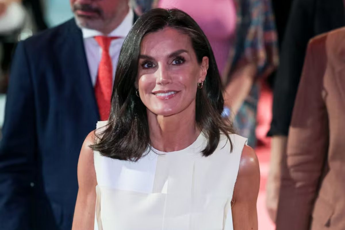 Queen Letizia receives strong criticism for her daring look at a public event