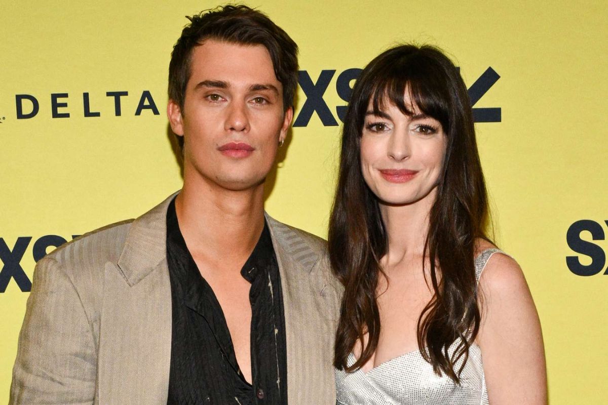 The romantic comedy by Anne Hathaway and Nicholas Galitzine promises to be a success