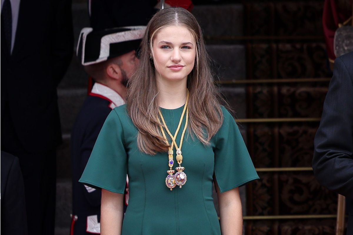 This is the beautiful outfit that Princess Leonor wore for her confirmation a few years ago