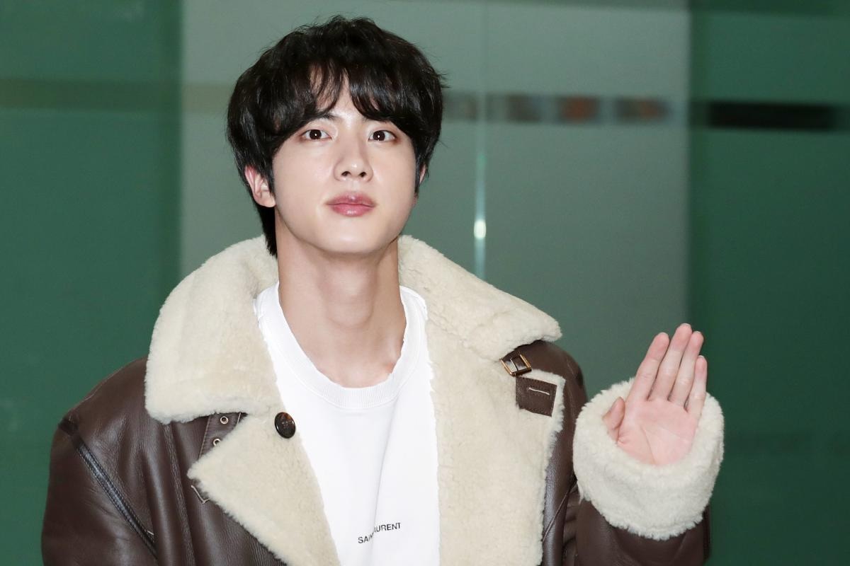 BTS members celebrate Jin's return home on social media during his military discharge day