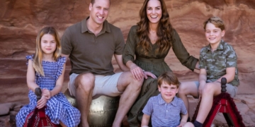 Kate Middleton celebrates Fathers’ Day with an emotive picture of Prince William and their children