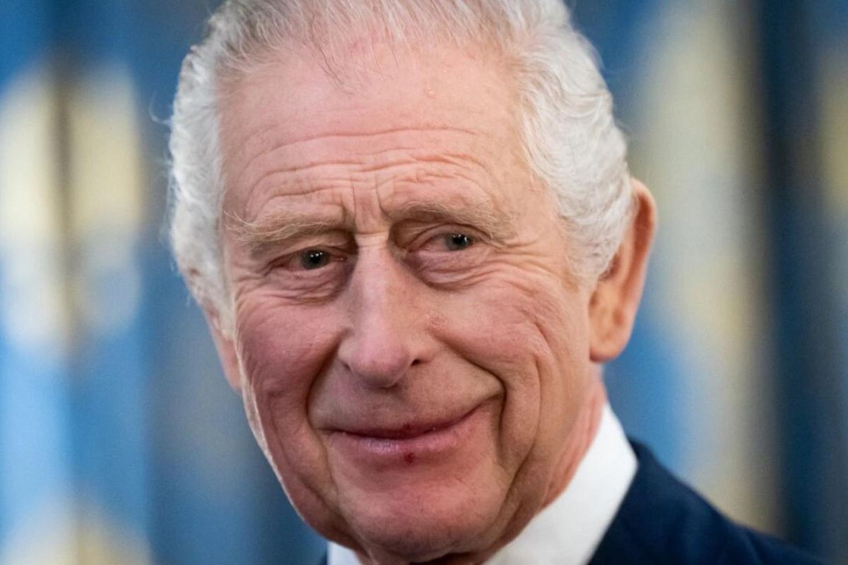 King Charles III surprises D-Day veteran by inviting him to Buckingham Palace