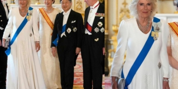 Queen Camilla Parker dazzles at Japanese state banquet with King Charles lll