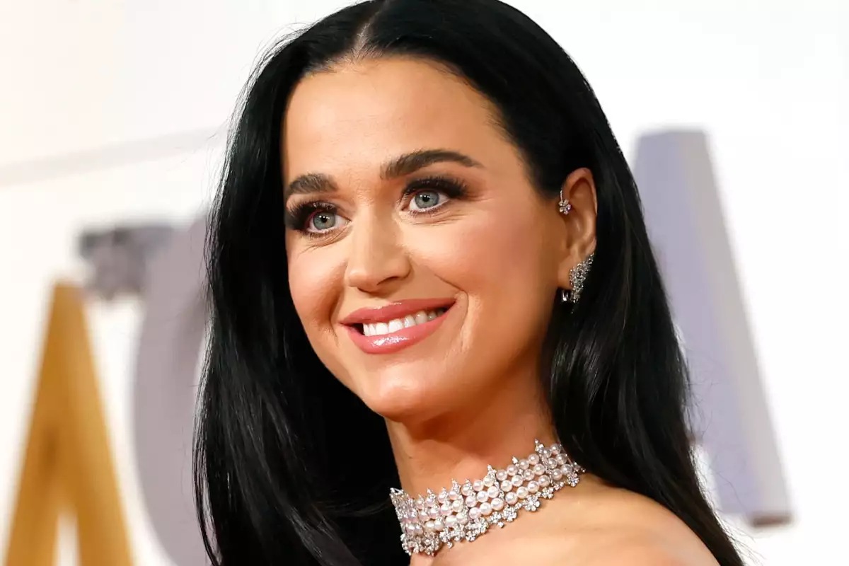 Katy Perry sparks mixed reactions with her new music video "Woman's World"