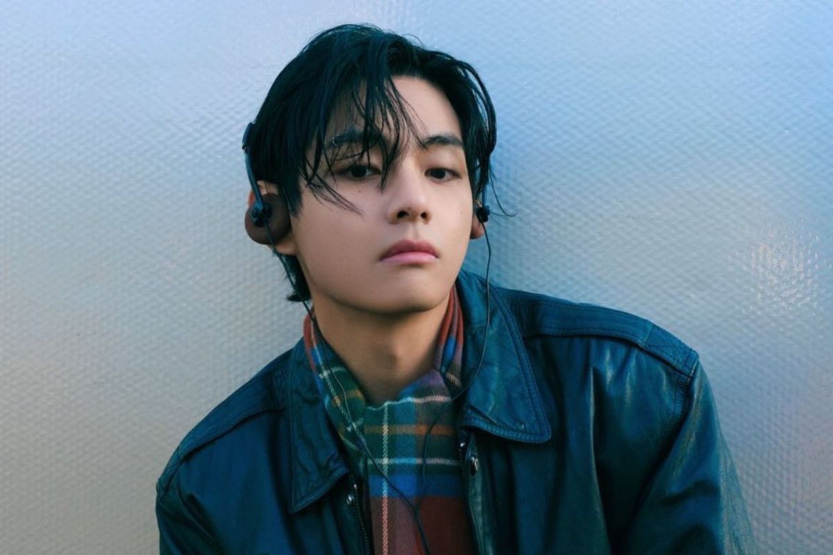 Na Young Suk PD provides an exciting update on BTS V's military service 'I get calls from him'