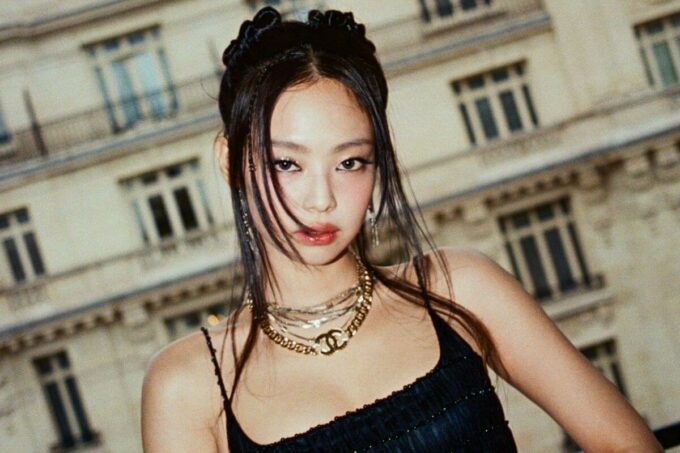 BLACKPINK's Jennie joins X social network