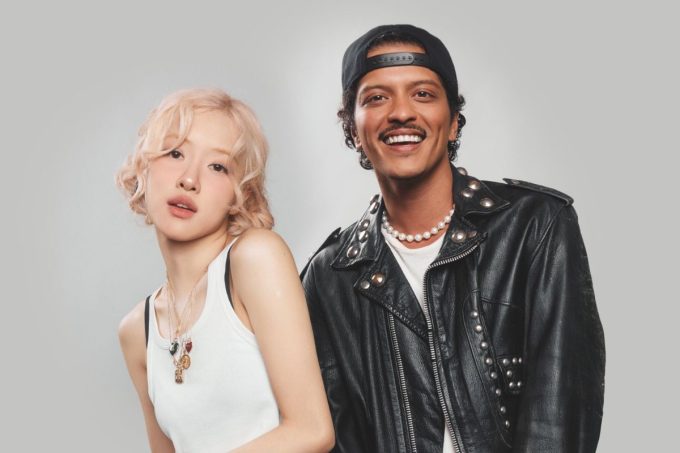 BLACKPINK's Rosé and Bruno Mars perform their smash song, “APT” at the 2024 MAMA Awards