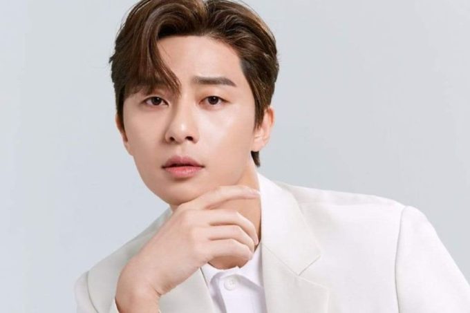 Park Seo Joon shares heartfelt thoughts while celebrating his 36th birthday