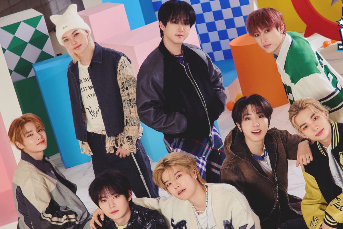 Stray Kids unveils new concept photo for their Fan Club recruitment