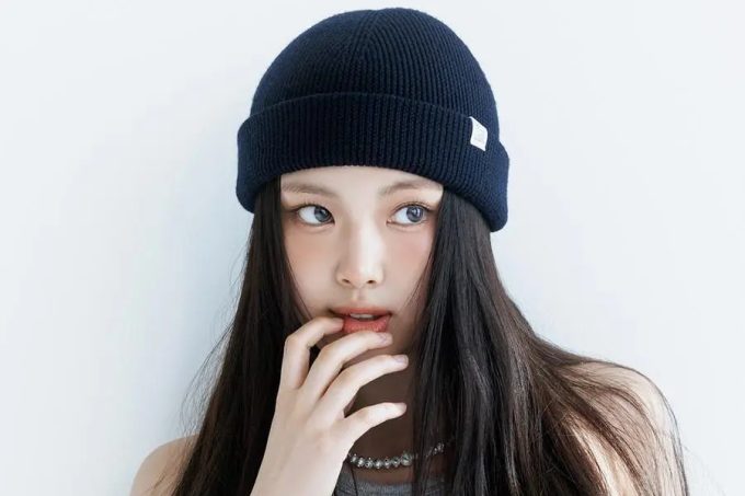 NewJeans’ Hyein shares a public apology for missing a fan-organized birthday