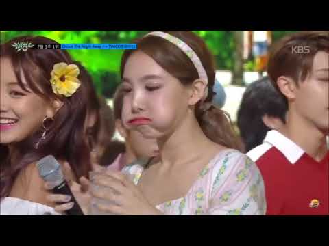 Nayeon putting to much ice in her mouth