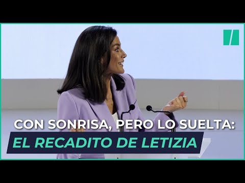 Con sonrisa, pero lo suelta: el recadito de la reina Letizia por ser la última en hablar