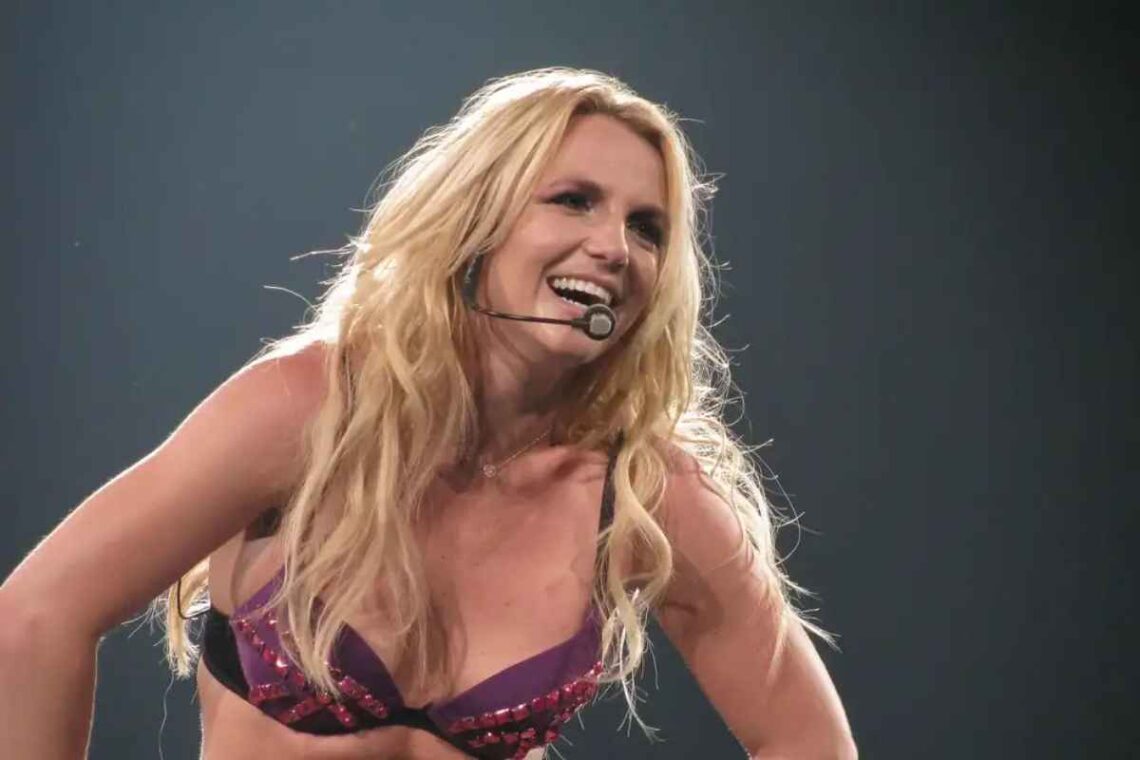 Britney Spears Y El Apoyo Que Recibe Por Parte De Otras Estrellas Tras