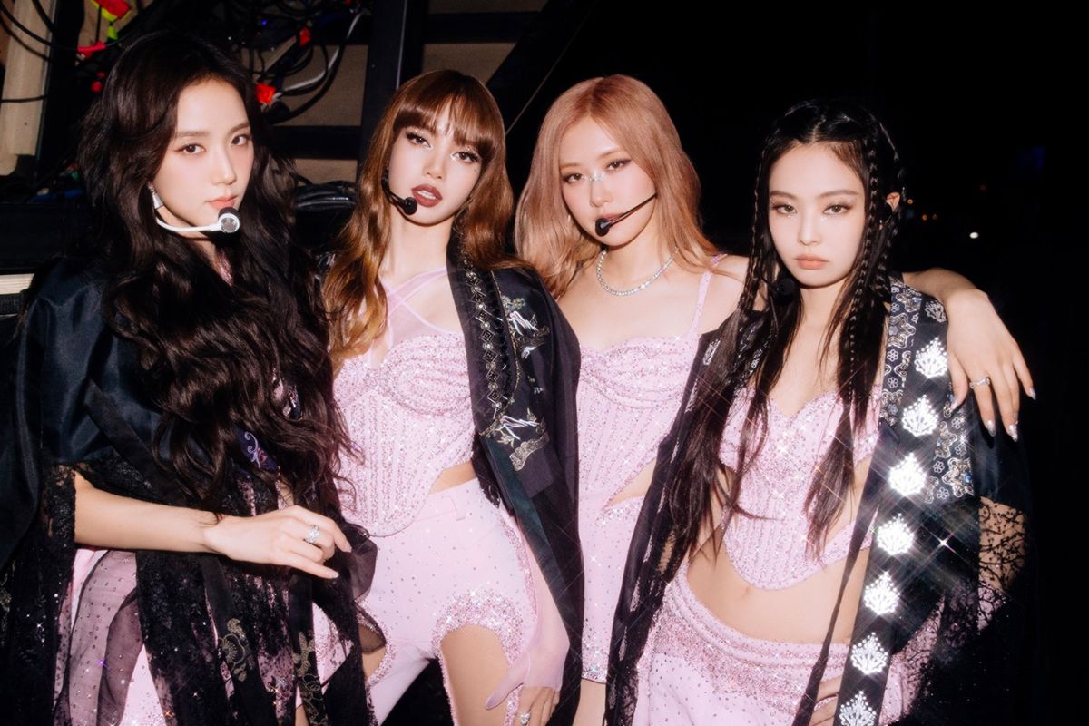 Todas las integrantes de BLACKPINK han renovado sus contratos con YG Entertainment de manera exitosa