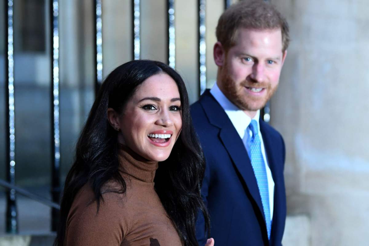 Meghan Markle y el príncipe Harry tienen una táctica de guardar silencio que ha afectado su popularidad