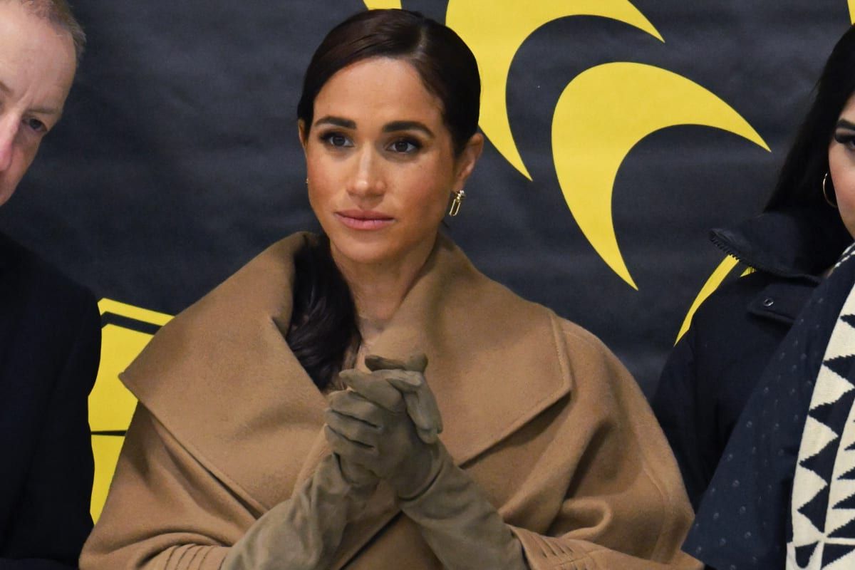 Meghan Markle se une a la tendencia de las cejas gruesas para este 2024 y fascina en los Estados Unidos