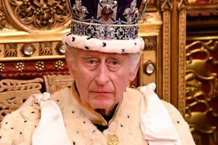Rey Carlos III El posible motivo por el cual no se ha especificado el tipo de cáncer del monarca