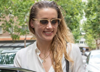 Amber Heard se cambió el nombre tras dejar Estados Unidos y mudarse a España