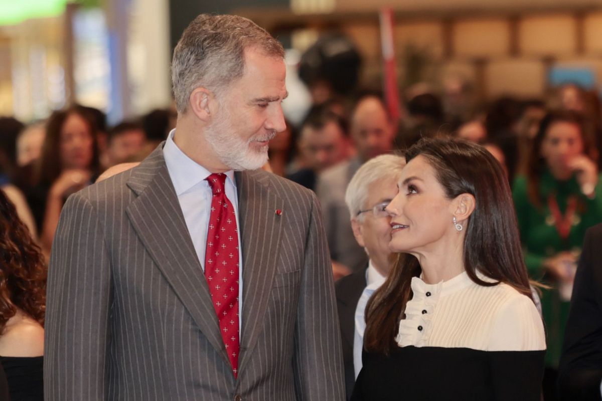 El romántico regalo del rey Felipe VI a su esposa, la reina Letizia, tras su último viaje solo