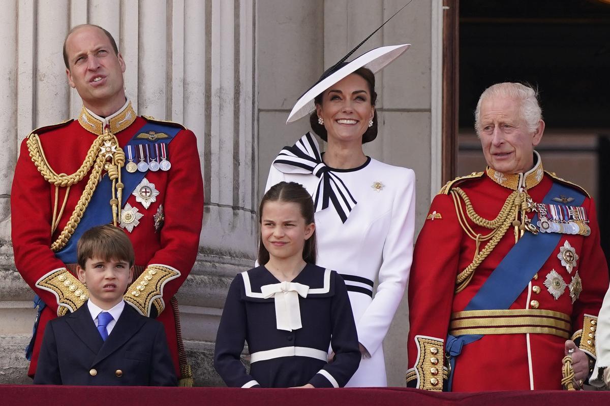 Kate Middleton felicita al príncipe William por el día del padre con una emotiva foto