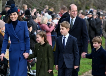 Las fotos que muestran al príncipe Louis igual a Kate Middleton, y al príncipe George y la princesa Charlotte iguales al príncipe William