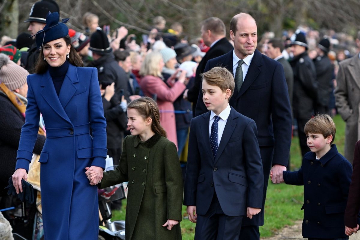 Las fotos que muestran al príncipe Louis igual a Kate Middleton, y al príncipe George y la princesa Charlotte iguales al príncipe William