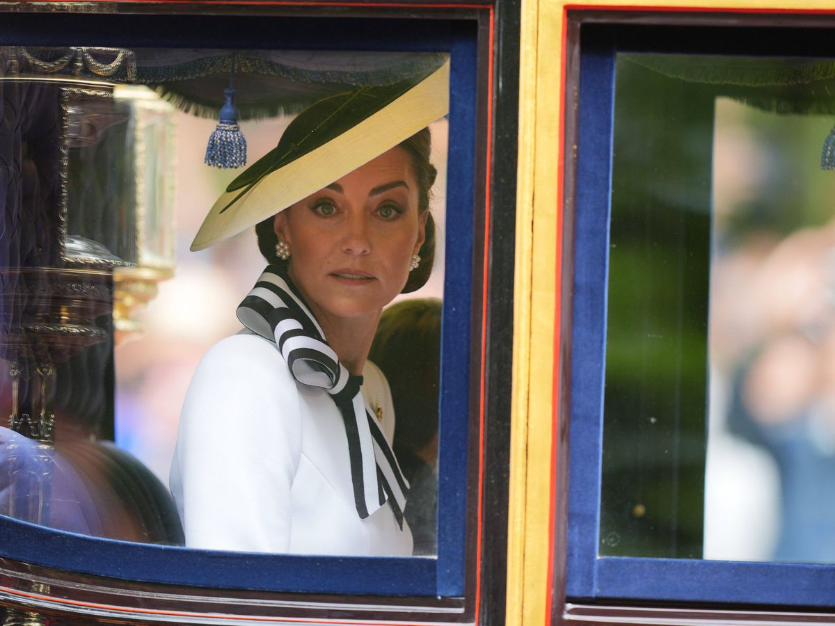 ¿Kate Middleton se hizo un lifting facial en lugar de un tratamiento contra el cáncer