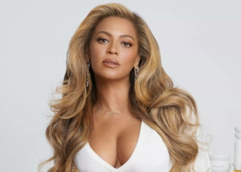 Beyoncé luce 'muy diferente' en un video compartido con su mamá Tina Knowles