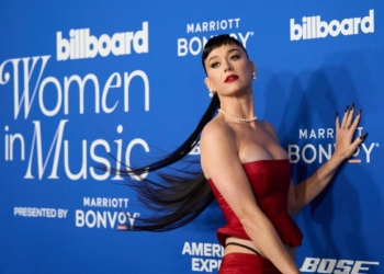 Kate Perry fracasa con su nuevo sencillo 'Woman's World'