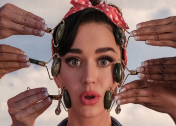 Katy Perry estrena su nuevo sencillo 'Woman's World' y reta a los estereotipos machistas con su vídeo oficial